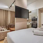 Spacious Apartment In The Heart Of Paris Near Notre-Dame